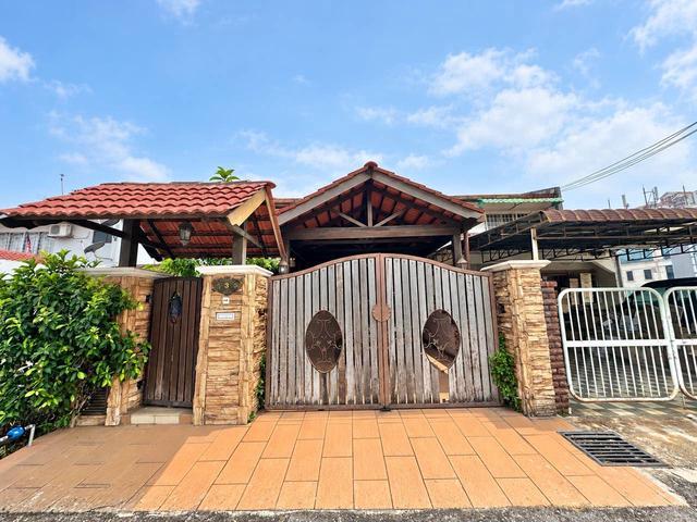 Terraced House for sale in Petaling, Subang Jaya