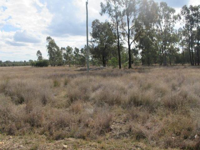 Cottage for sale in Tara, Queensland