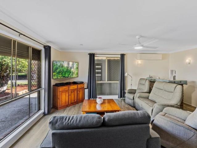 House for rent in Thorneside, Greater Brisbane