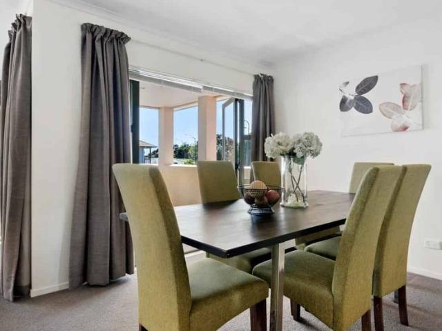 House for rent in Whangaparaoa