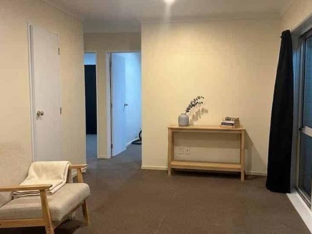 House for rent in Owhata