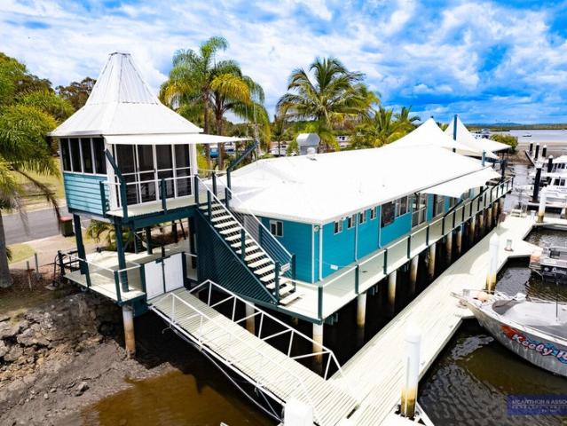 Retail for rent in Rainbow Beach, Queensland