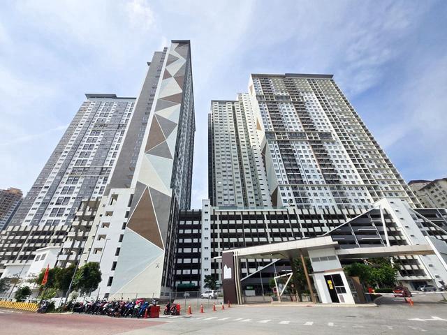 Condominium for sale in Country Heights Damansara, Kuala Lumpur