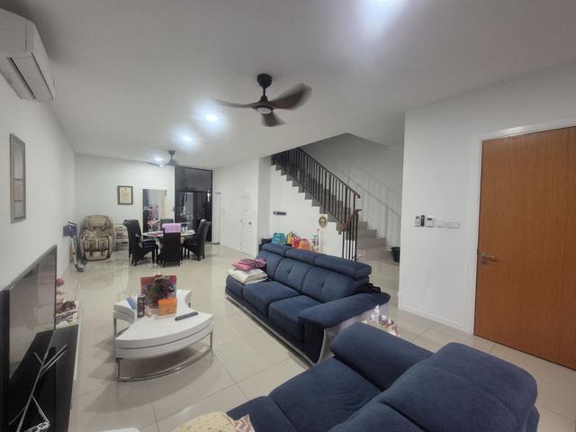 Terraced House for sale in Tanjong Sepat, Selangor