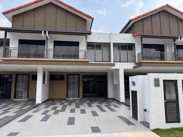Terraced House for sale in Tanjong Sepat, Selangor
