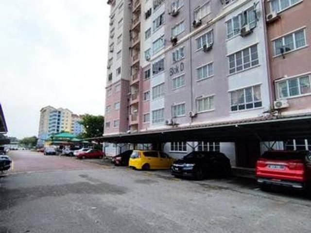 Apartment for sale in Kajang, Langat