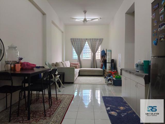 Apartment for sale in Tanjong Sepat, Selangor