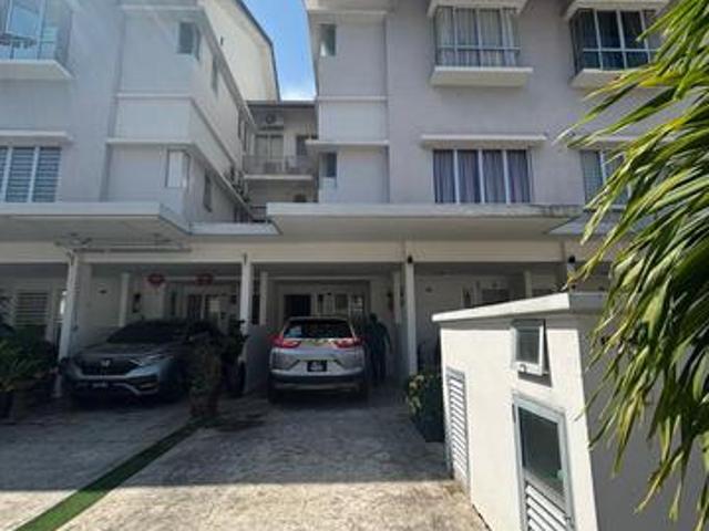 Townhouse for rent in Perak, Tanjong Ipoh