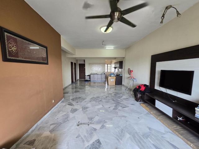 Condominium for sale in Petaling, Alam Impian