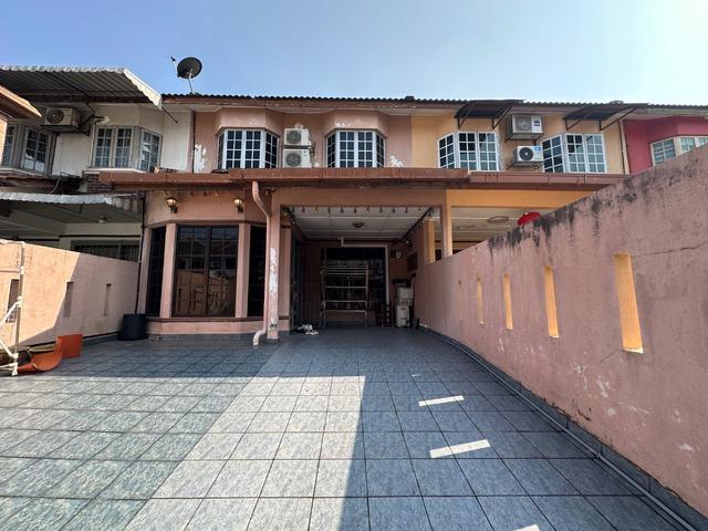 Terraced House for sale in Petaling, Subang Jaya