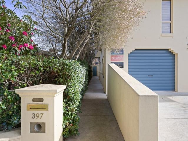 Office for rent in Lavington, Albury