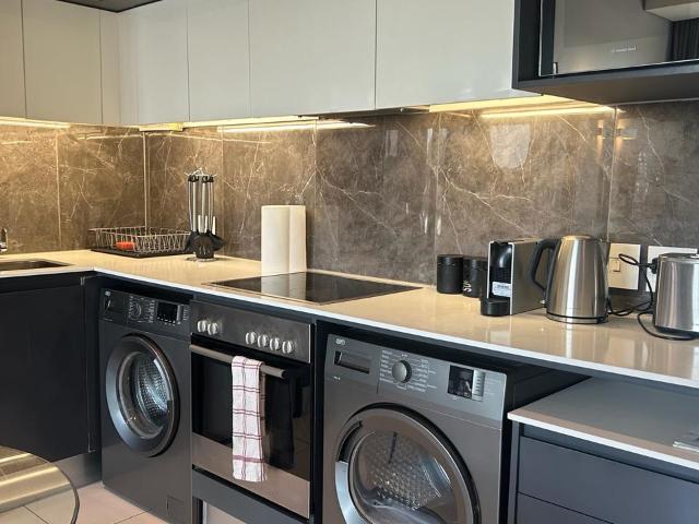 Apartment for rent in Atholl Gardens, Sandton