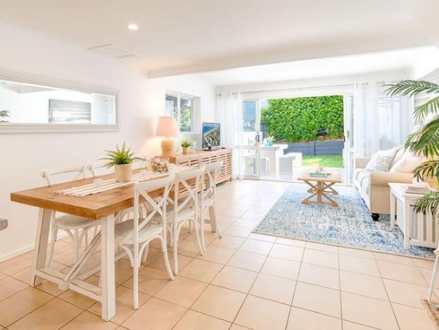 Townhouse for rent in Sunshine Beach, Queensland