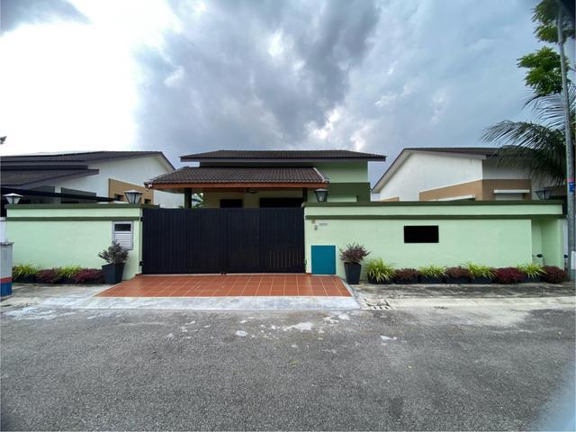 Bungalow for rent in Petaling, Alam Impian