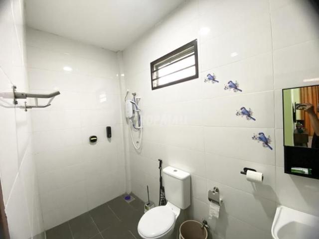 House for rent in Petaling, Alam Impian