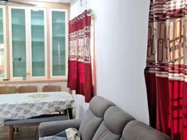 Terraced House for rent in Seri Kembangan, Majlis Bandaraya Subang Jaya