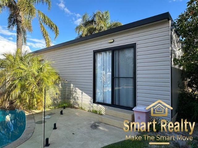 Granny Flat for rent in Leeming, Western Australia