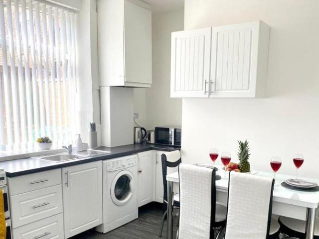 House for rent in Georgia, Greater Manchester