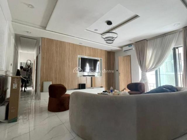 Flat for rent in Eti Osa, Lagos