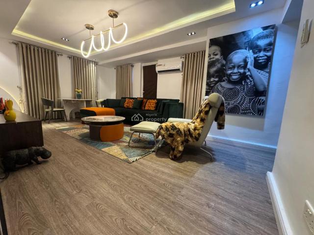 Flat for rent in Eti Osa, Lagos