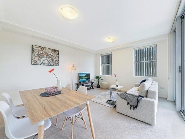 Apartment for rent in Upper North Shore, Sydney