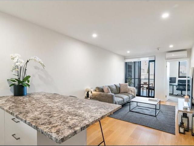 Apartment for rent in Adelaide