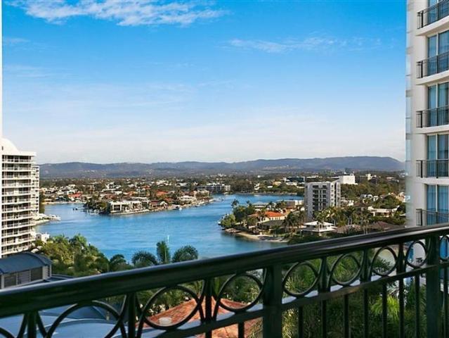 Apartment for rent in Surfers Paradise, Gold Coast City