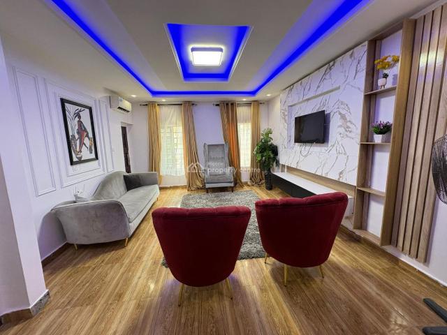 Flat for rent in Eti Osa, Lagos