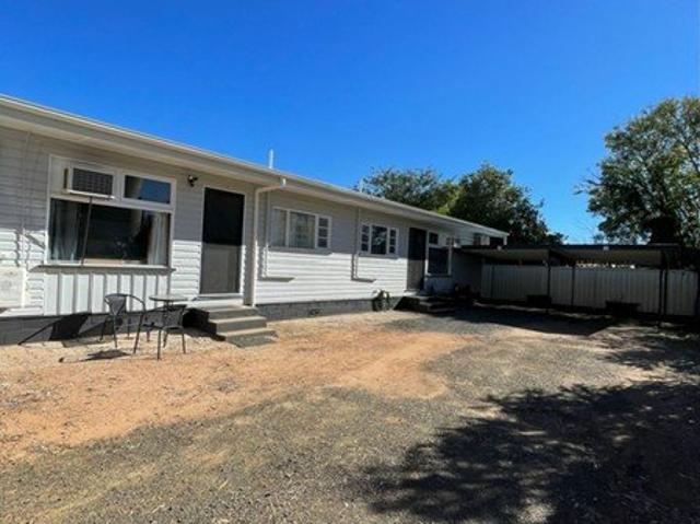 Apartment for rent in Miles, Queensland