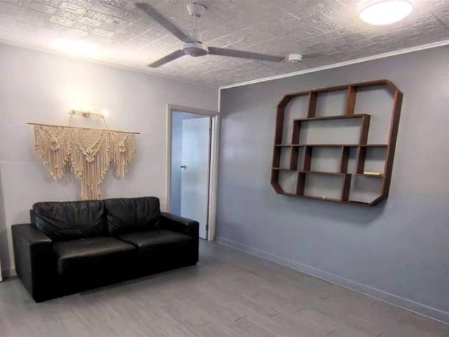 Apartment for rent in Westcourt, Cairns
