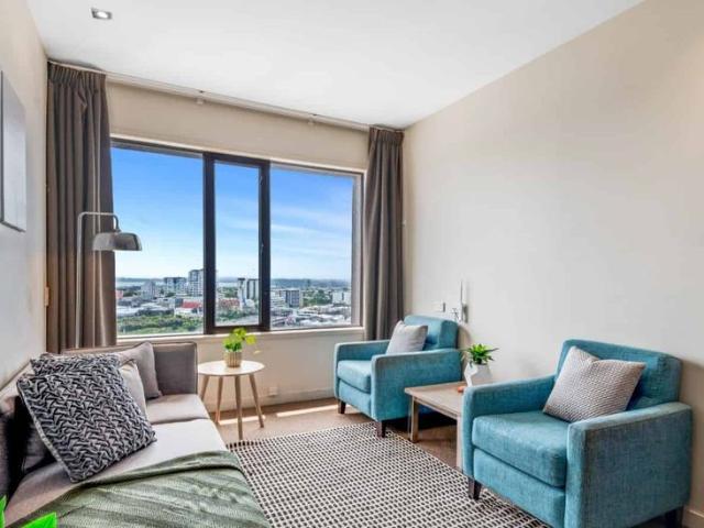 Apartment for rent in Newton, Auckland