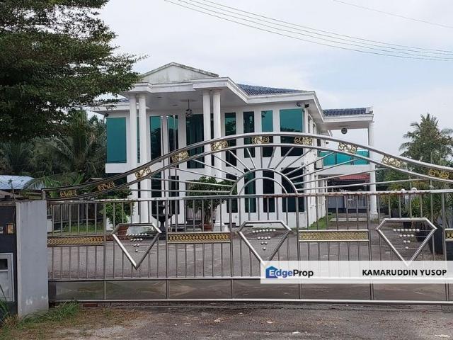 House for sale in Kuala Selangor, Selangor