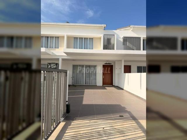 Apartment for rent in Tanjong Sepat, Selangor