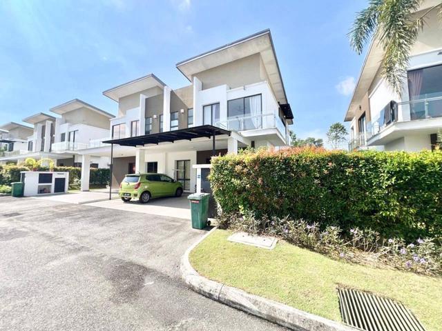 Residential House for sale in Kajang, Langat