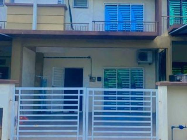 Terraced House for rent in Tanjong Sepat, Selangor