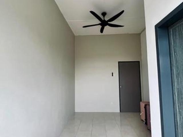 Terraced House for rent in Zon Perindustrian Bebas Telok Panglima Garang, Teluk Panglima Garang