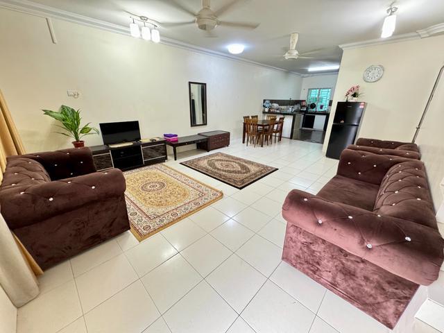 Terraced House for sale in Tanjong Sepat, Selangor