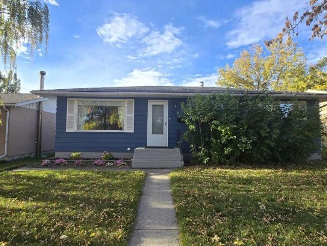 House for rent in Fairview, Calgary
