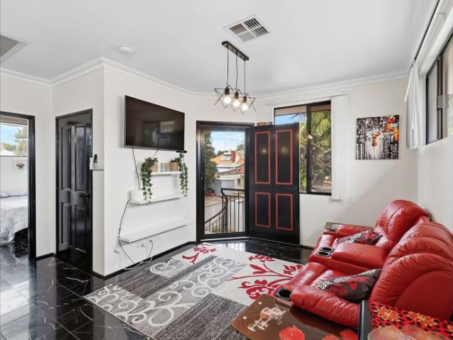 Townhouse for rent in Mosman Park, Western Australia