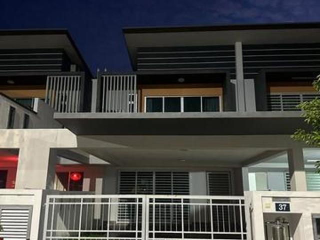 Terraced House for rent in Sendayan Village, Negeri Sembilan