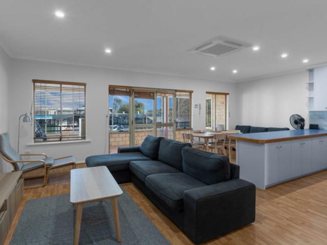 Apartment for rent in Safety Bay, Western Australia