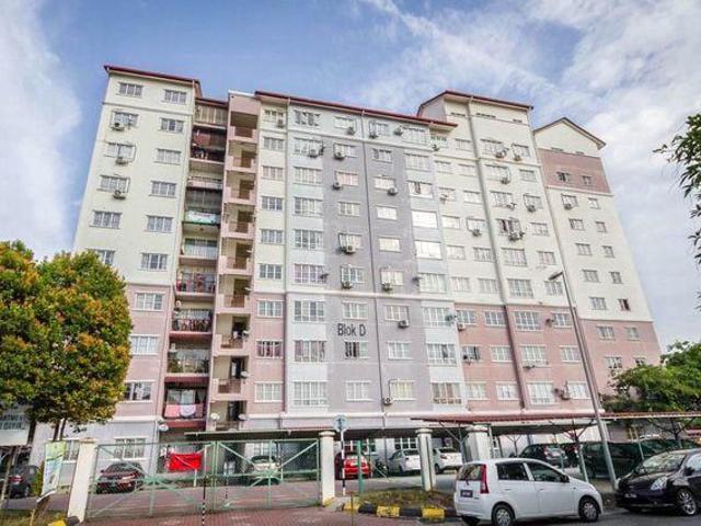 Apartment for sale in Kajang, Langat