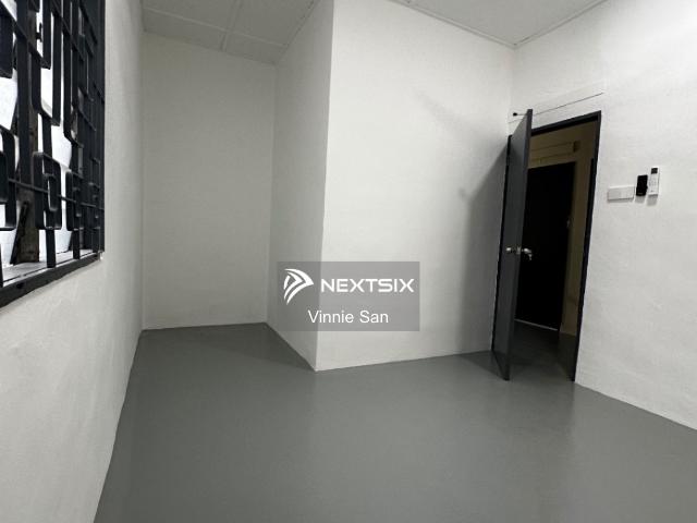 Residential House for rent in Country Heights Damansara, Kuala Lumpur