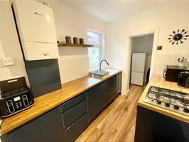 Apartment for rent in Cabbage Hall, Calderstones