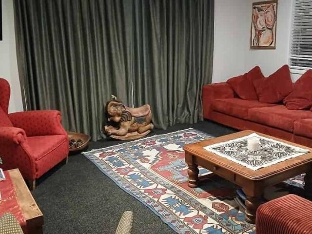 House for rent in Otakou