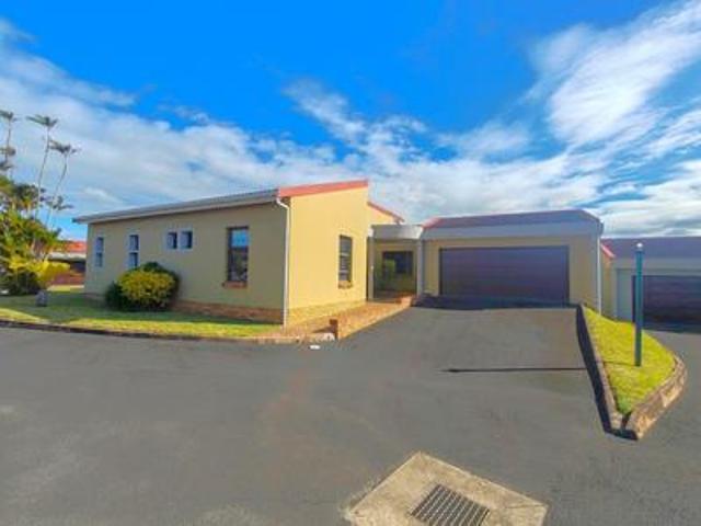 Townhouse for sale in Uvongo, Hibiscus Coast Local Municipality