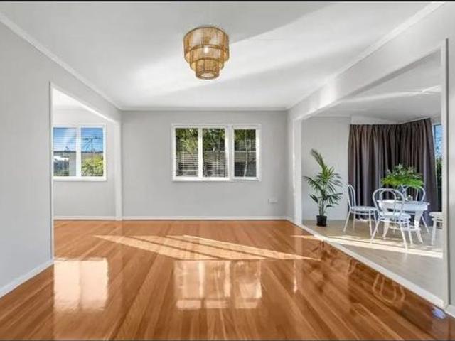 House for rent in Woodridge, Greater Brisbane
