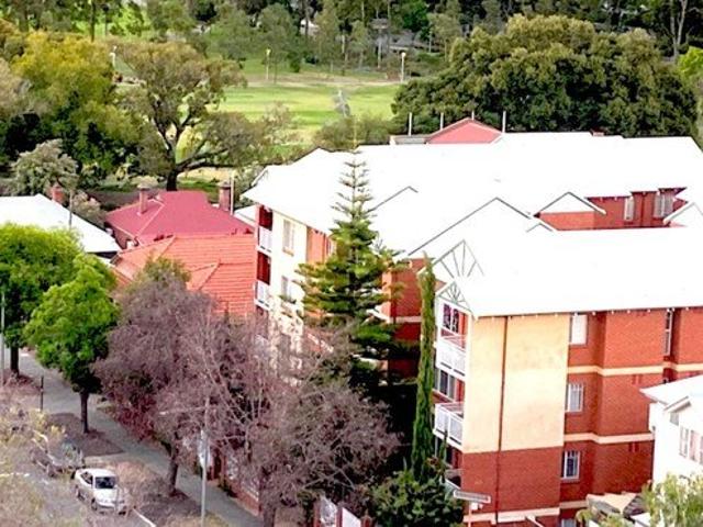 Apartment for rent in East Perth, Perth