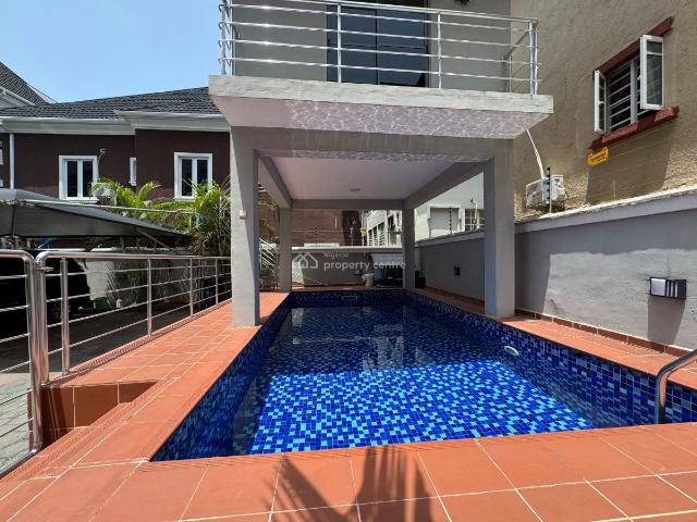 Detached house for sale in Eti Osa, Lagos