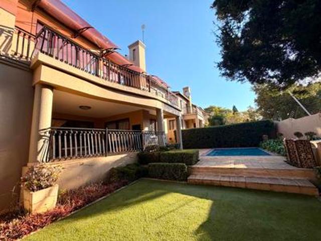 House for rent in Waterkloof, Gauteng